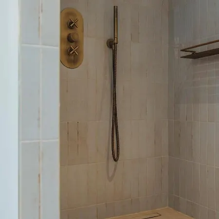 Petit Chateau Couette-café