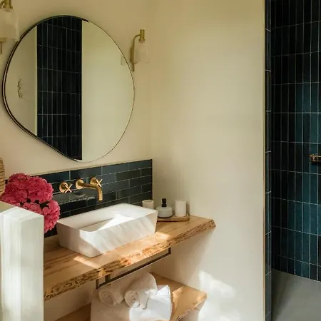 Bed and Breakfast Petit Chateau